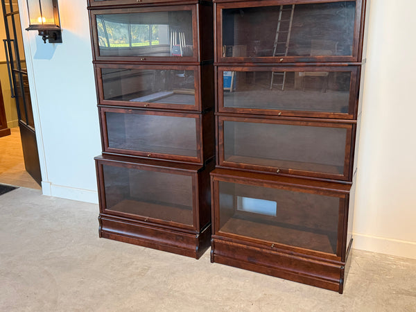 Set van Globe Wernicke boekenkast, stapelbaar, mahoniehout