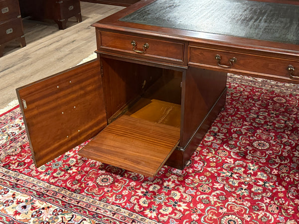 Vintage-Schreibtisch, klassischer englischer Schreibtisch, Mahagoni, grünes Leder, 642