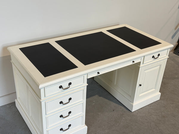 Vintage bureau, wit, klassiek Engels bureau, mahoniehout, zwart leer, 704