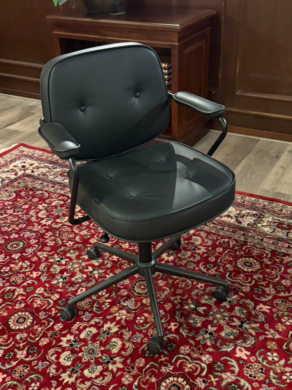 Vintage stoel, Zwart leer, 127
