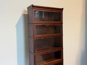 Set van Globe Wernicke boekenkast, stapelbaar, mahoniehout