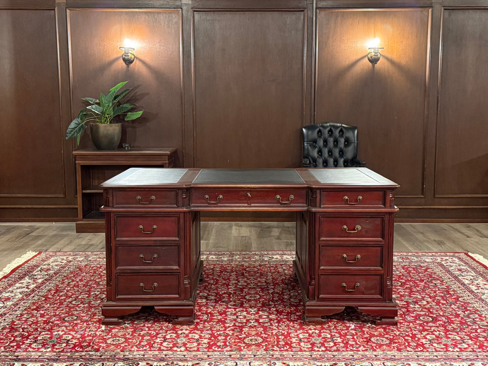 Vintage bureau, klassiek Engels bureau, mahoniehout, zwart leer, 586