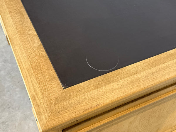 Vintage bureau, klassiek Engels bureau, eikenhout, bruin leer