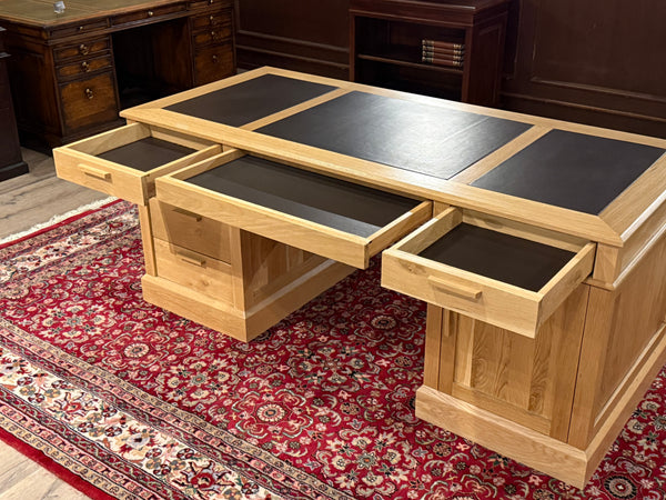 Bureau vintage, bureau anglais classique, chêne, cuir marron, 693