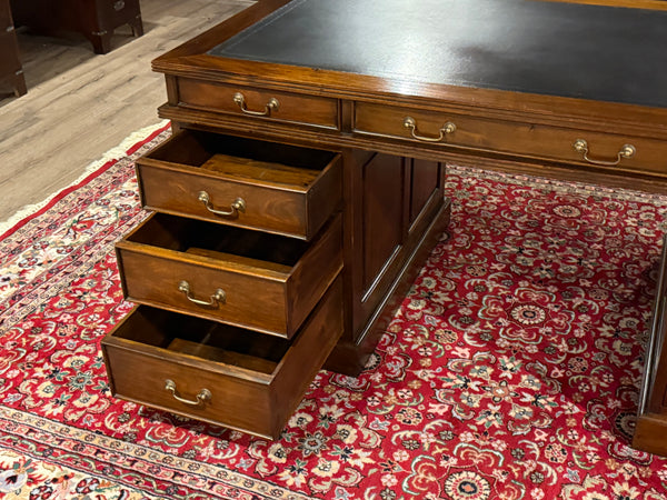 Bureau vintage, bureau anglais classique, acajou, cuir bleu marine, 646