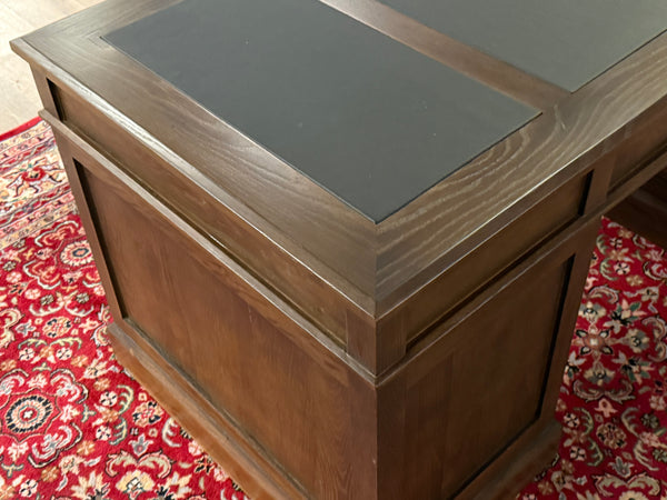 Bureau vintage, bureau anglais classique, chêne, cuir noir, 650