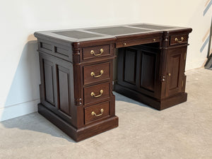 Vintage bureau, donker kers, klassiek Engels bureau, mahoniehout, zwart leer, 707
