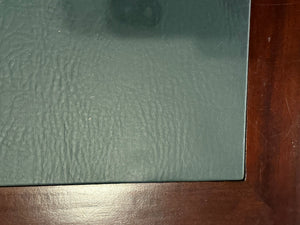 Bureau vintage, bureau anglais classique, acajou, cuir vert, 647