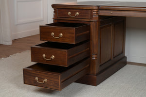 Pillar 180x90 Walnoot, klassiek Engels bureau, massief mahoniehout