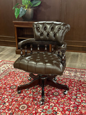 Vintage-Sessel, Chesterfield, Mahagoni, braunes Leder, 109