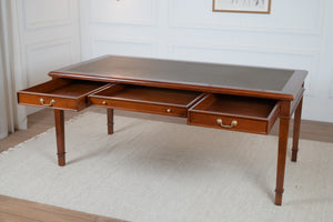 York 185x95 Cedar - klassischer englischer Schreibtisch - Mahagoni - grünes Leder