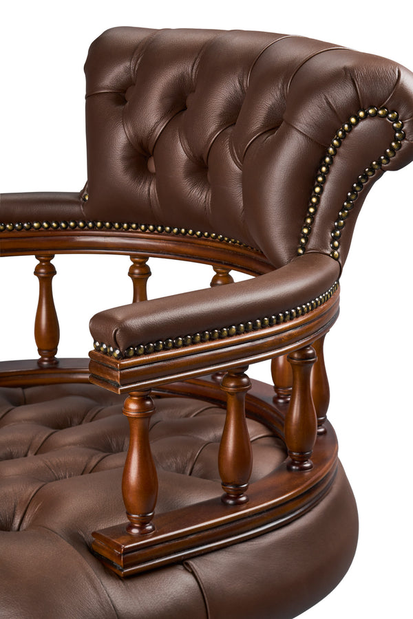 Captain's Chair Peru - Chesterfield