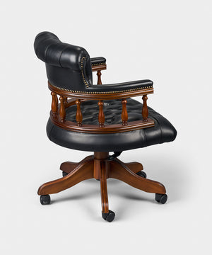 Captain's Chair Zwart - Chesterfield