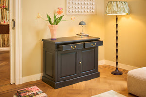Sideboard schmal Schwarz Griffe aus Messing