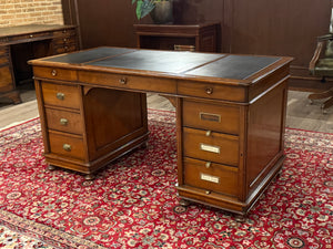 Bureau vintage, bureau anglais classique, acajou, cuir bleu, 690