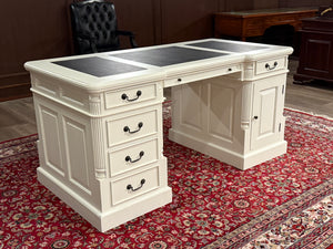 Vintage bureau, klassiek Engels bureau, wit, mahoniehout , zwart leer, 579