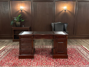 Vintage bureau, klassiek Engels bureau, mahoniehout, bruin leer, 618