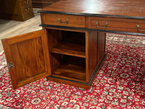 Vintage bureau, klassiek Engels bureau, mahoniehout, 580