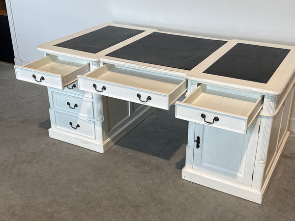 Vintage bureau, klassiek Engels bureau, mahoniehout, zwart leer, 697