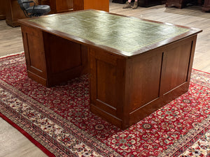 Vintage bureau, klassiek Engels bureau, partnerdesk, eikenhout, groen leer, 670