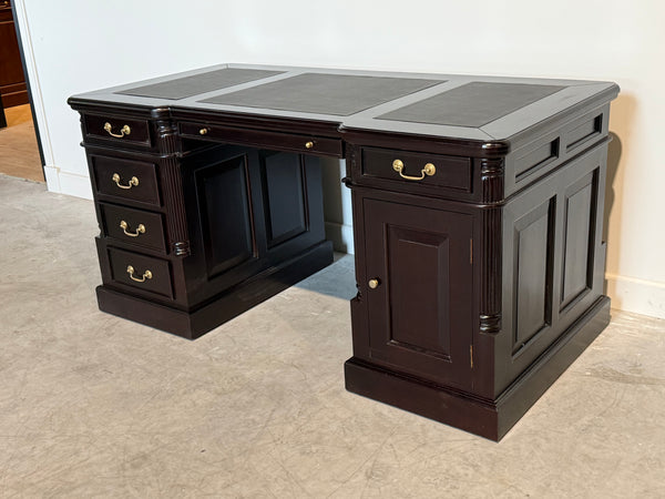 Vintage bureau, donker kers, klassiek Engels bureau, mahoniehout, zwart leer, 705