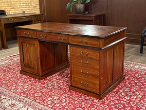Vintage bureau, klassiek Engels bureau, mahoniehout, 580