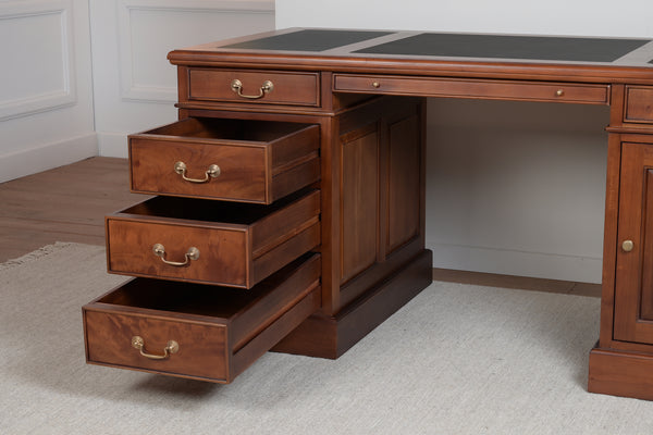 Regent 160x80 Amber, classic English desk, solid mahogany