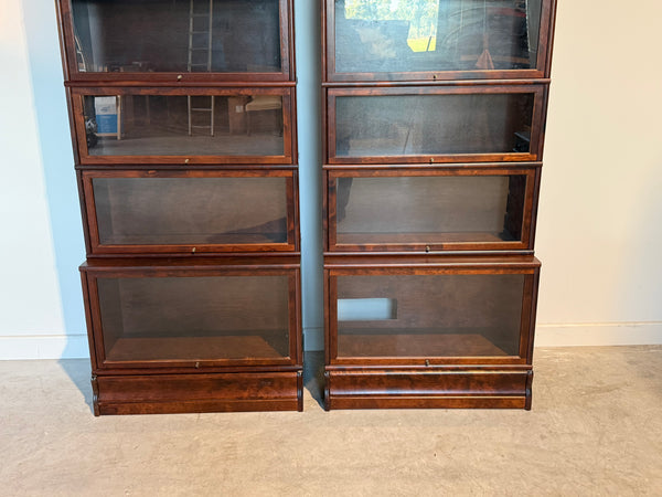Set van Globe Wernicke boekenkast, stapelbaar, mahoniehout