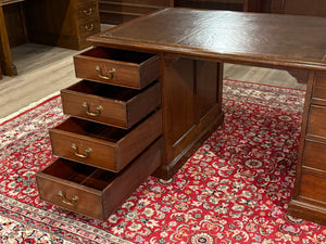 Vintage bureau, antiek, klassiek Engels bureau, eikenhout, bruin leer, 581