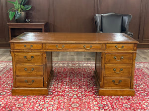 Vintage bureau, klassiek Engels bureau, Eichholtz, eikenhout, 625