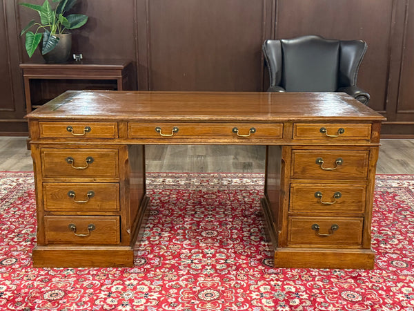 Vintage bureau, klassiek Engels bureau, Eichholtz, eikenhout, 625