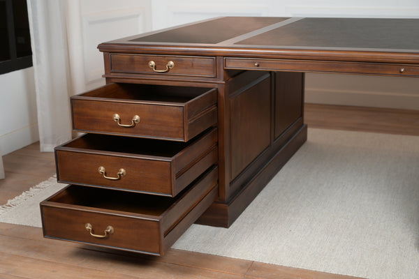 Regent 200x150 Walnoot, partnerdesk, klassiek Engels bureau, massief mahoniehout