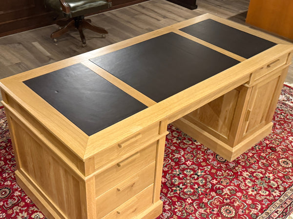 Bureau vintage, bureau anglais classique, chêne, cuir marron, 693