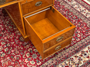 Vintage bureau, Heldense, 668