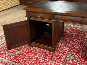 Vintage bureau, klassiek Engels bureau, teakhout, bruin leer, 660