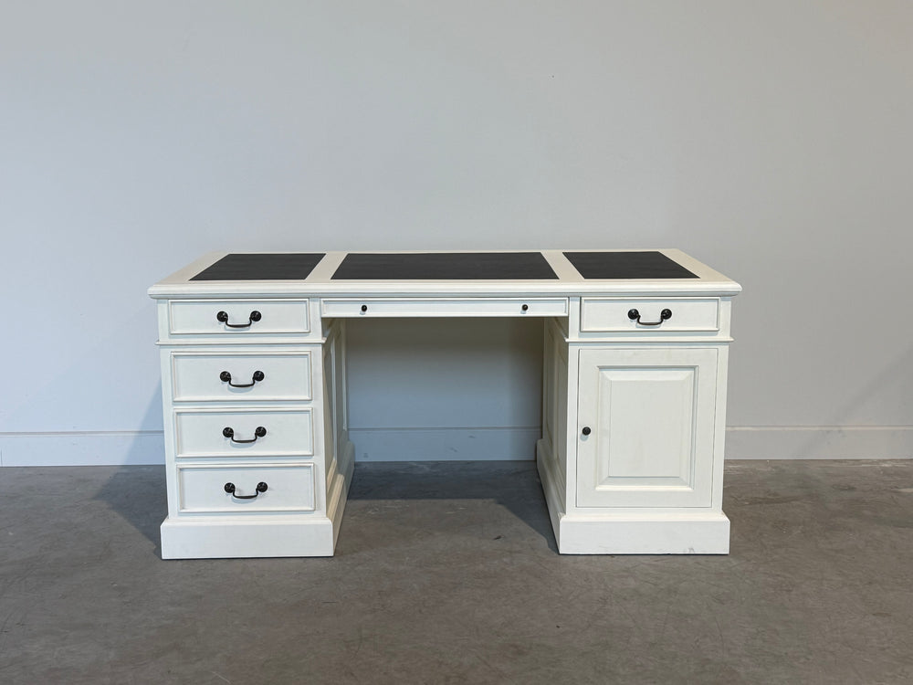 Vintage bureau, wit, klassiek Engels bureau, mahoniehout, zwart leer, 704