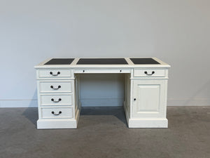 Vintage bureau, wit, klassiek Engels bureau, mahoniehout, zwart leer, 704