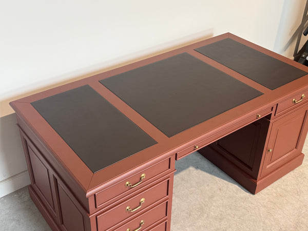 Vintage bureau, klassiek Engels bureau, mahoniehout, bruin leer, 709