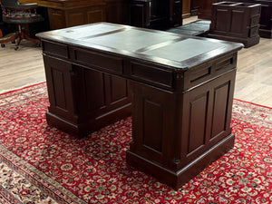 Bureau vintage, bureau anglais classique, acajou, cuir vert, 648