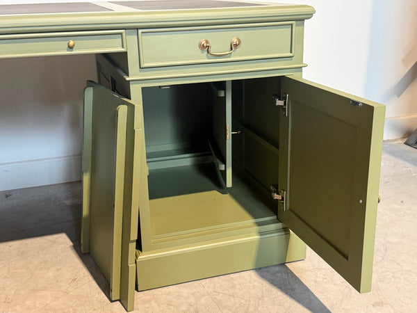 Vintage bureau, klassiek Engels bureau, mahoniehout, bruin leer, 710
