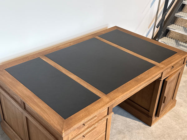 Vintage bureau, partnerdesk, klassiek Engels bureau, eikenhout, zwart leer, 698