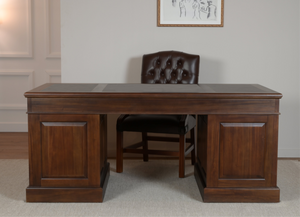 Regent 180x90 Walnoot, klassiek Engels bureau, massief mahoniehout