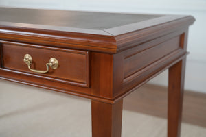 York 140x70 Cedar- classic English writing desk - mahogany - green leather