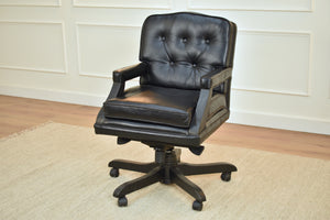 Schwarzer Bürostuhl Classic