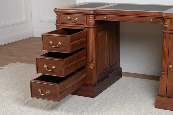 Pillar 140x70 Amber, classic English desk, solid mahogany