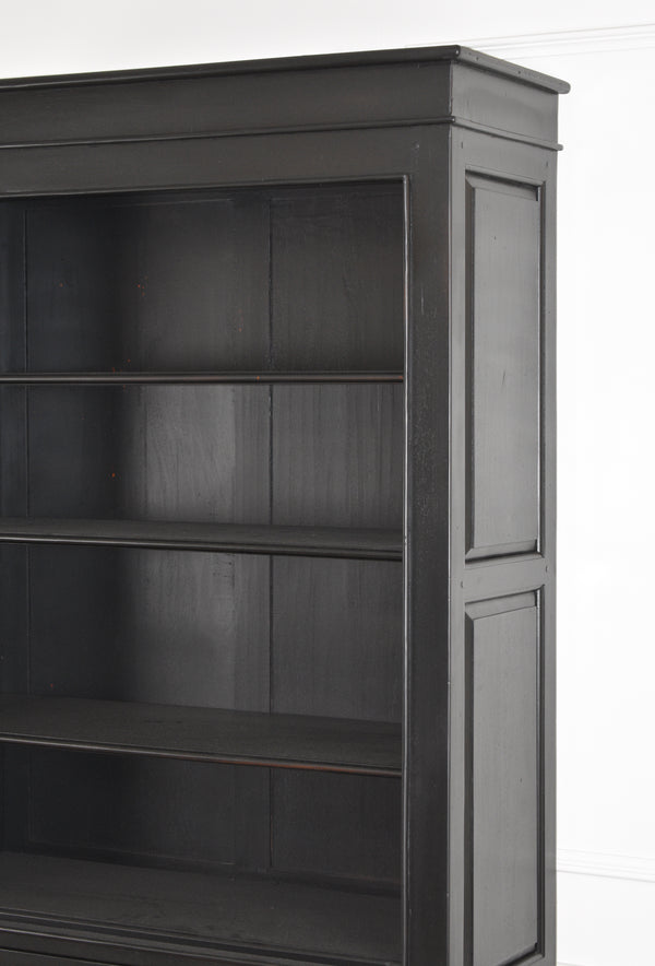 Zwarte Boekenkast