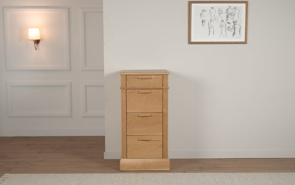 Chest of drawers Oak