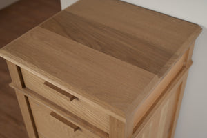 Chest of drawers Oak