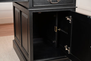 Regent 160x80 zwart, Messing grepen, klassiek Engels bureau, massief mahoniehout