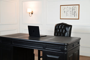 Pillar 160x80, Zwart, gouden grepen, klassiek Engels bureau, massief mahoniehout